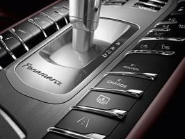Porsche Panamera S E-Hybrid Marseille boîte Tiptronic S et 333 ch