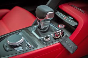 Intérieur rouge Audi R8