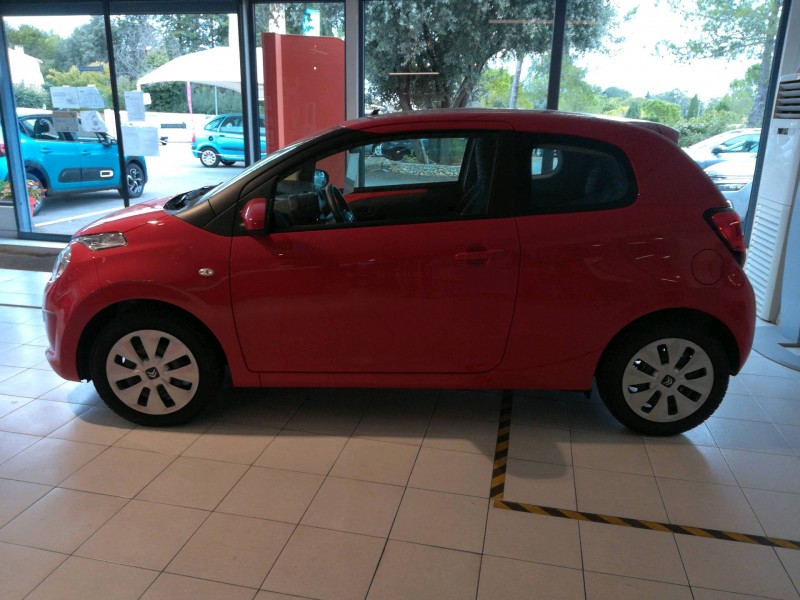 Vente d'une Citroën C1 3 portes VTI 72 chevaux à Saint-Clément-de-Rivière proche Montpellier