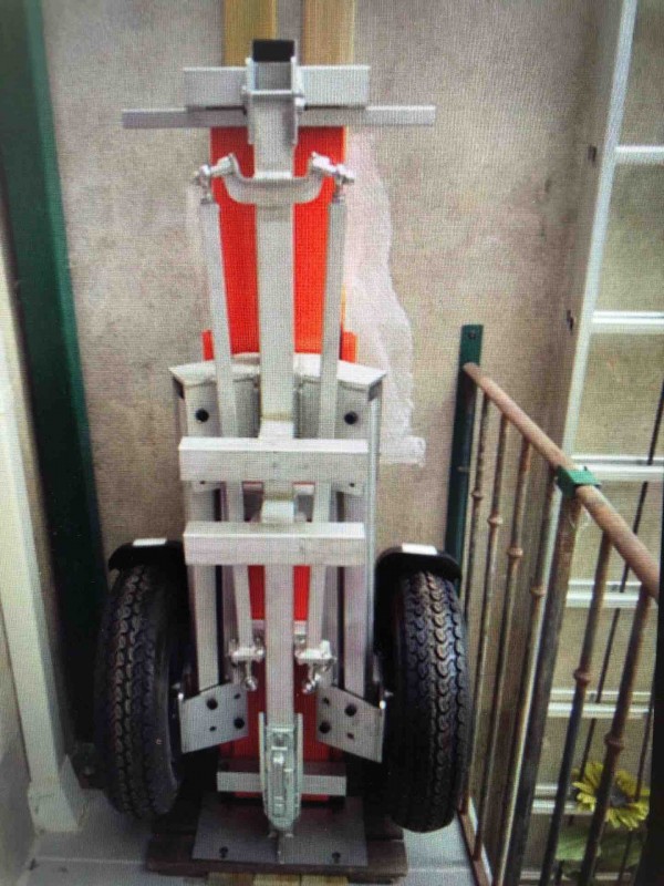 Vente remorque moto pliante basculante pour tout type de moto à Paris