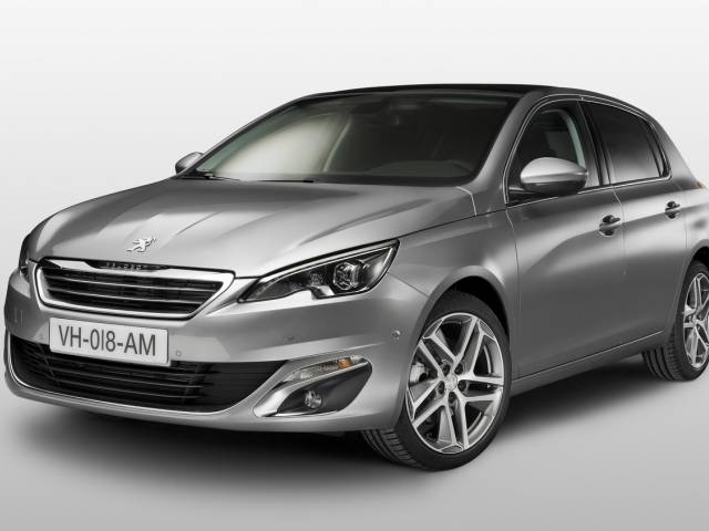 La nouvelle compacte PEUGEOT 308, star de la rentrée 2013