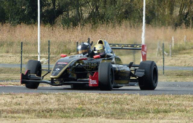 Stage de pilotage F1 et GT à Lyon - LRS Formula