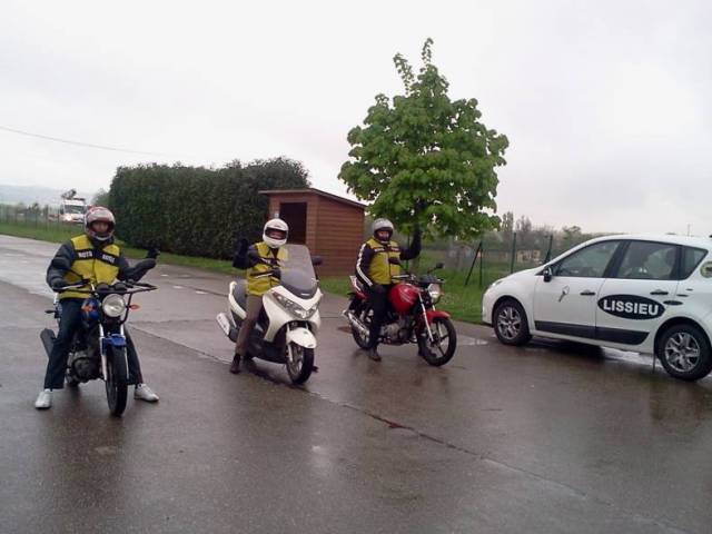 Permis auto moto à Limonest ou Lissieur dans le 69 avec AUTO ECOLE PATRICK