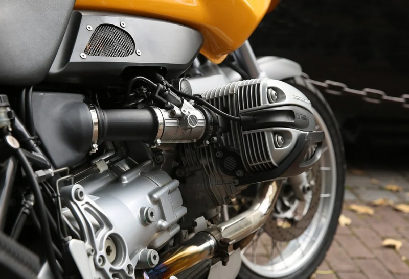 CHANGEMENT ET MONTAGE RAPIDE PNEUS SCOOTER OU MOTO aix en provence