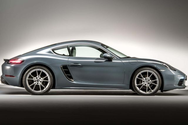 Supercar 718 Cayman, la Porsche au coeur sportif...