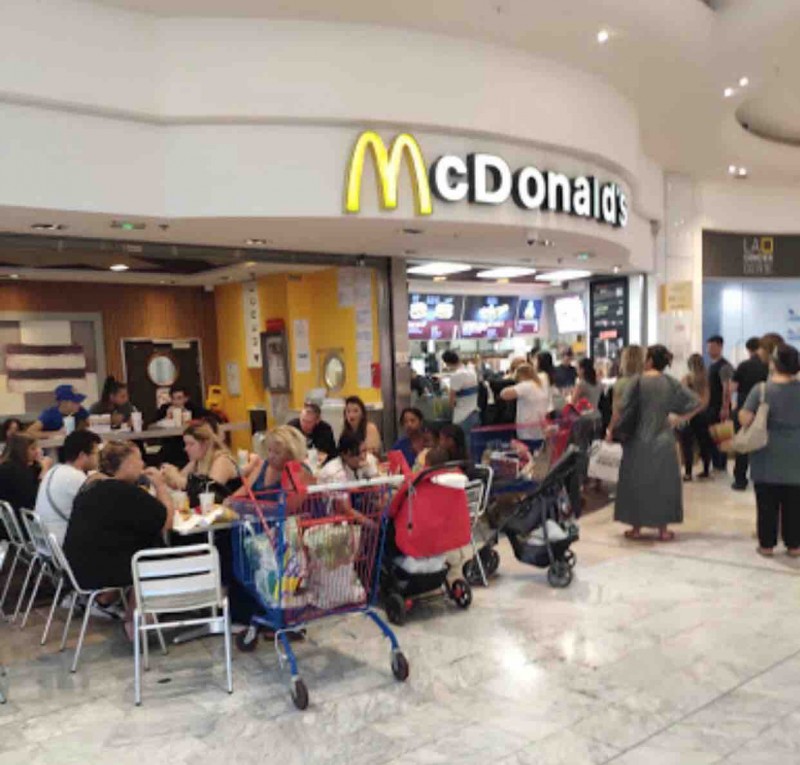 Cheese burger américains  Marseille Grand Littoral  Mac donald