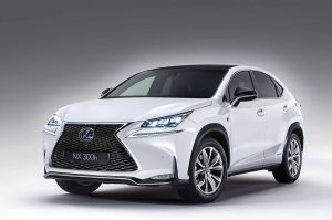 Crossover hybride haut de gamme Lexus NX 300h