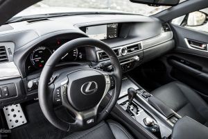 Voiture hybride japonaise Lexus GS 450h