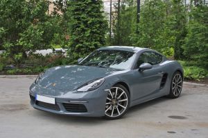 Supercar 718 Cayman, la Porsche au coeur sportif...