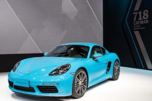 Supercar 718 Cayman, la Porsche au coeur sportif...